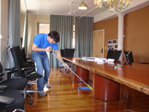 office-cleaning-2